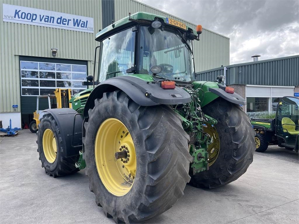 John Deere 7820 - جرار: صورة 4 John Deere 7820 - جرار: صورة 4