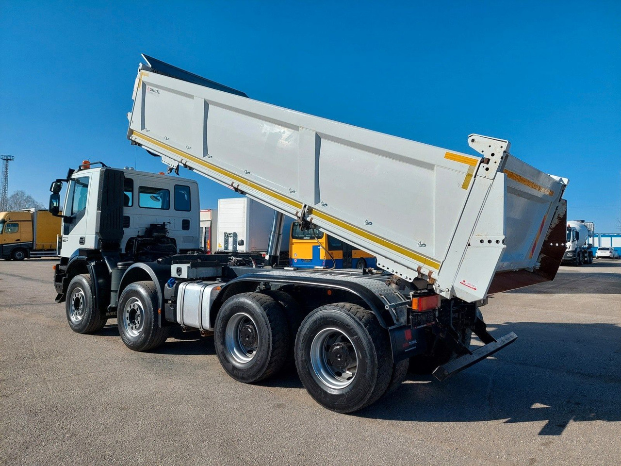 Iveco AD340T45 Bordmatic Dautel 8x4 - شاحنة قلاب: صورة 3 Iveco AD340T45 Bordmatic Dautel 8x4 - شاحنة قلاب: صورة 3