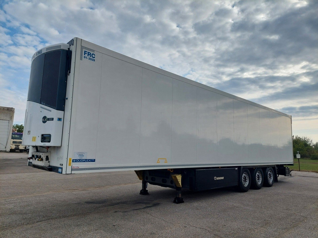 Krone SD Thermo King SLXi 300 - نصف مقطورة مُبرِّدة: صورة 1 Krone SD Thermo King SLXi 300 - نصف مقطورة مُبرِّدة: صورة 1