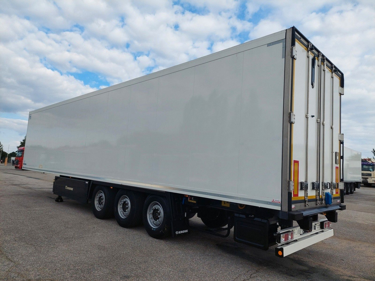 Krone SD Thermo King SLXi 300 - نصف مقطورة مُبرِّدة: صورة 3 Krone SD Thermo King SLXi 300 - نصف مقطورة مُبرِّدة: صورة 3
