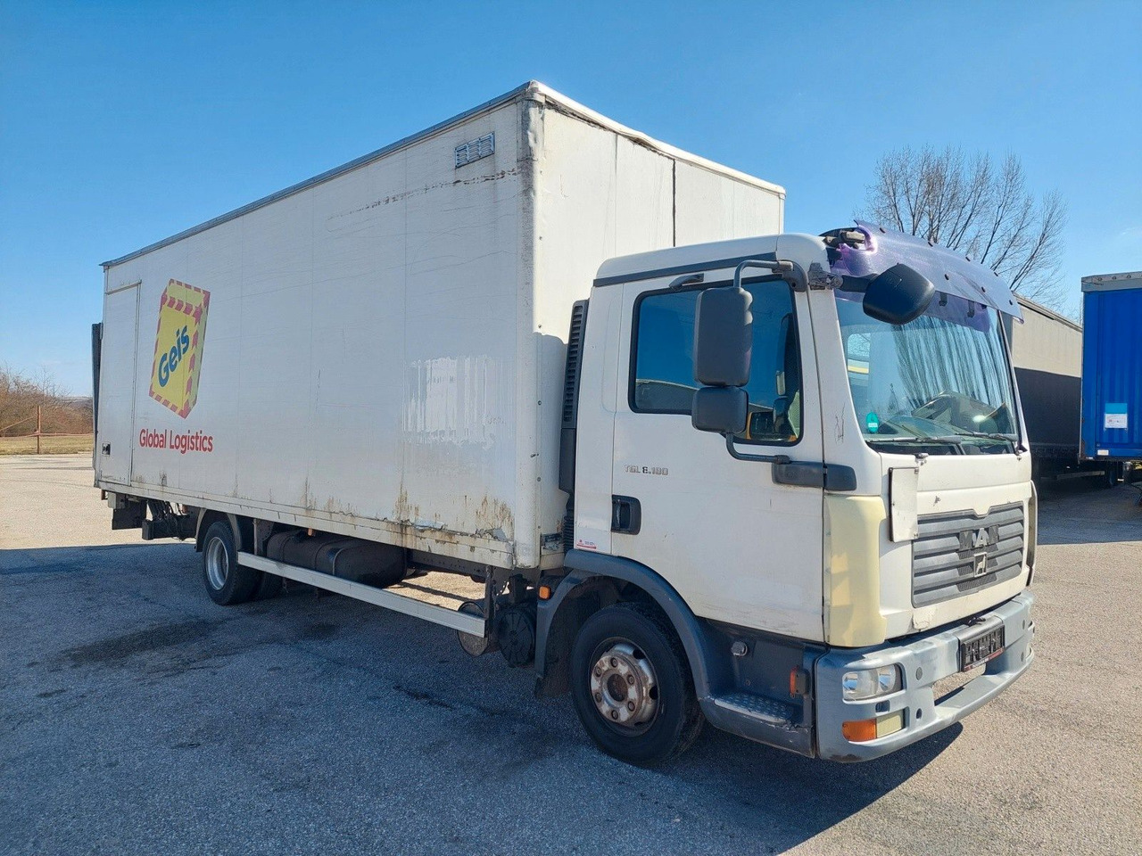 MAN TGL 7.180 4X2 BL - شاحنة مغلقة الصندوق: صورة 2 MAN TGL 7.180 4X2 BL - شاحنة مغلقة الصندوق: صورة 2