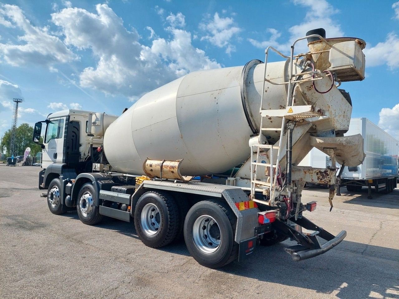MAN TGS 32.400 8X4 BB Liebherr 9 m³ - شاحنة خلاطة خرسانة: صورة 3 MAN TGS 32.400 8X4 BB Liebherr 9 m³ - شاحنة خلاطة خرسانة: صورة 3
