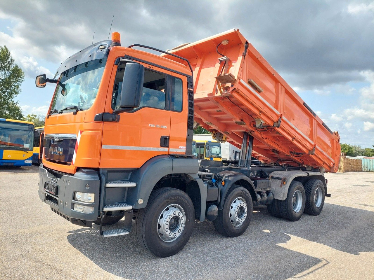 MAN TGS 35.480 8x4 BB Meiller Bordmatik - شاحنة قلاب: صورة 1 MAN TGS 35.480 8x4 BB Meiller Bordmatik - شاحنة قلاب: صورة 1