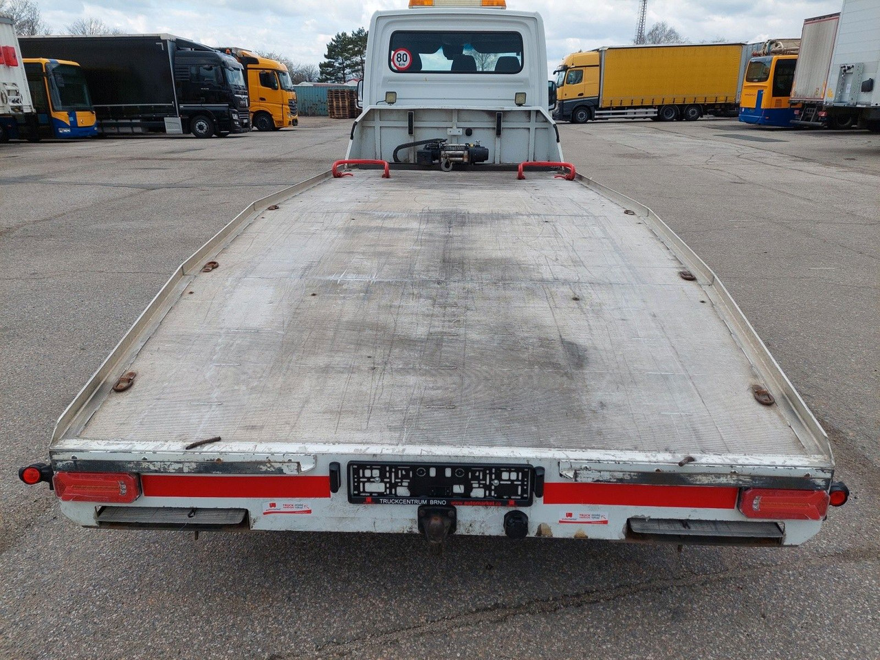Mercedes-Benz Sprinter II 519 CDI - شاحنة سحب: صورة 5 Mercedes-Benz Sprinter II 519 CDI - شاحنة سحب: صورة 5