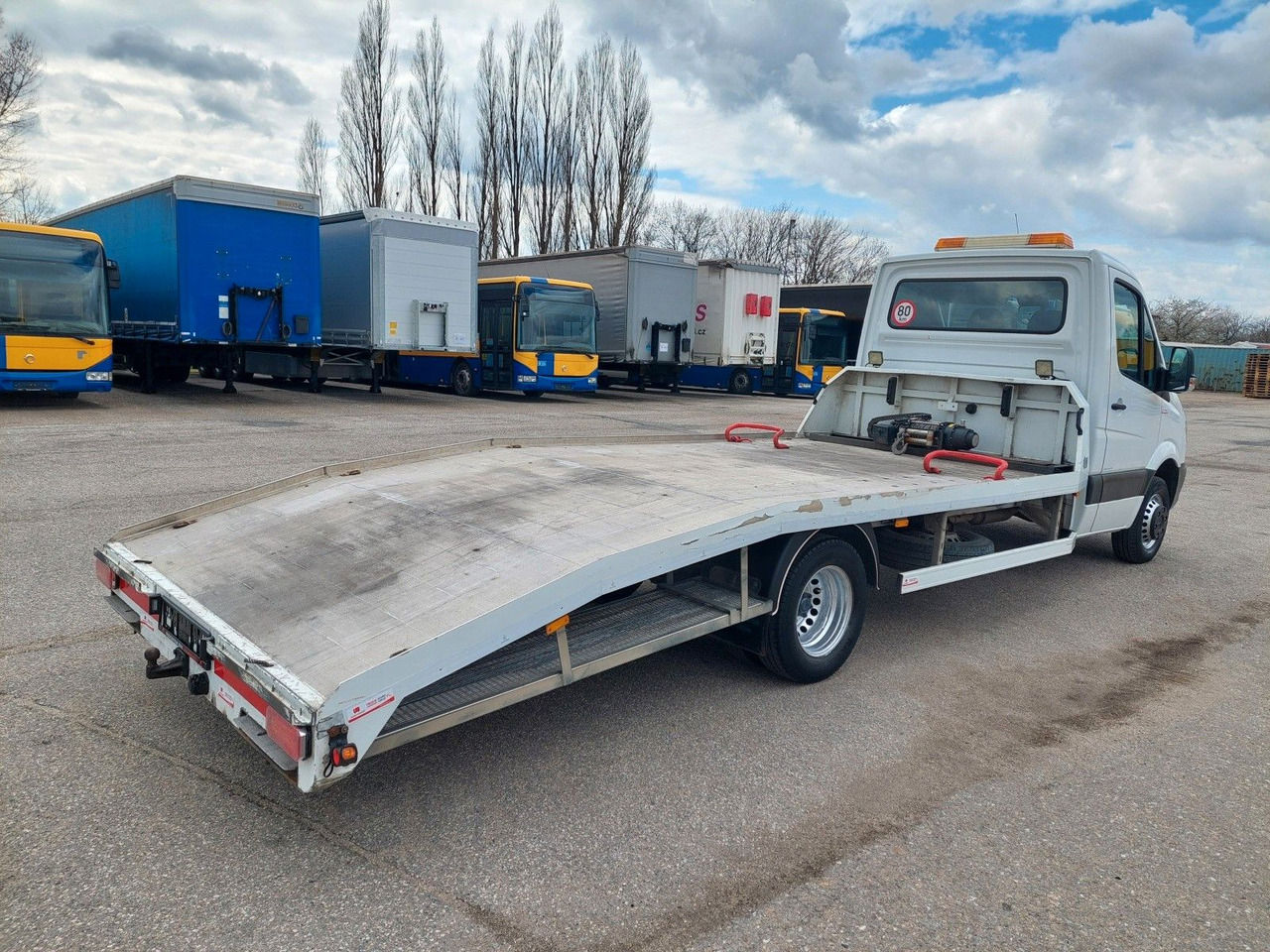 Mercedes-Benz Sprinter II 519 CDI - شاحنة سحب: صورة 4 Mercedes-Benz Sprinter II 519 CDI - شاحنة سحب: صورة 4