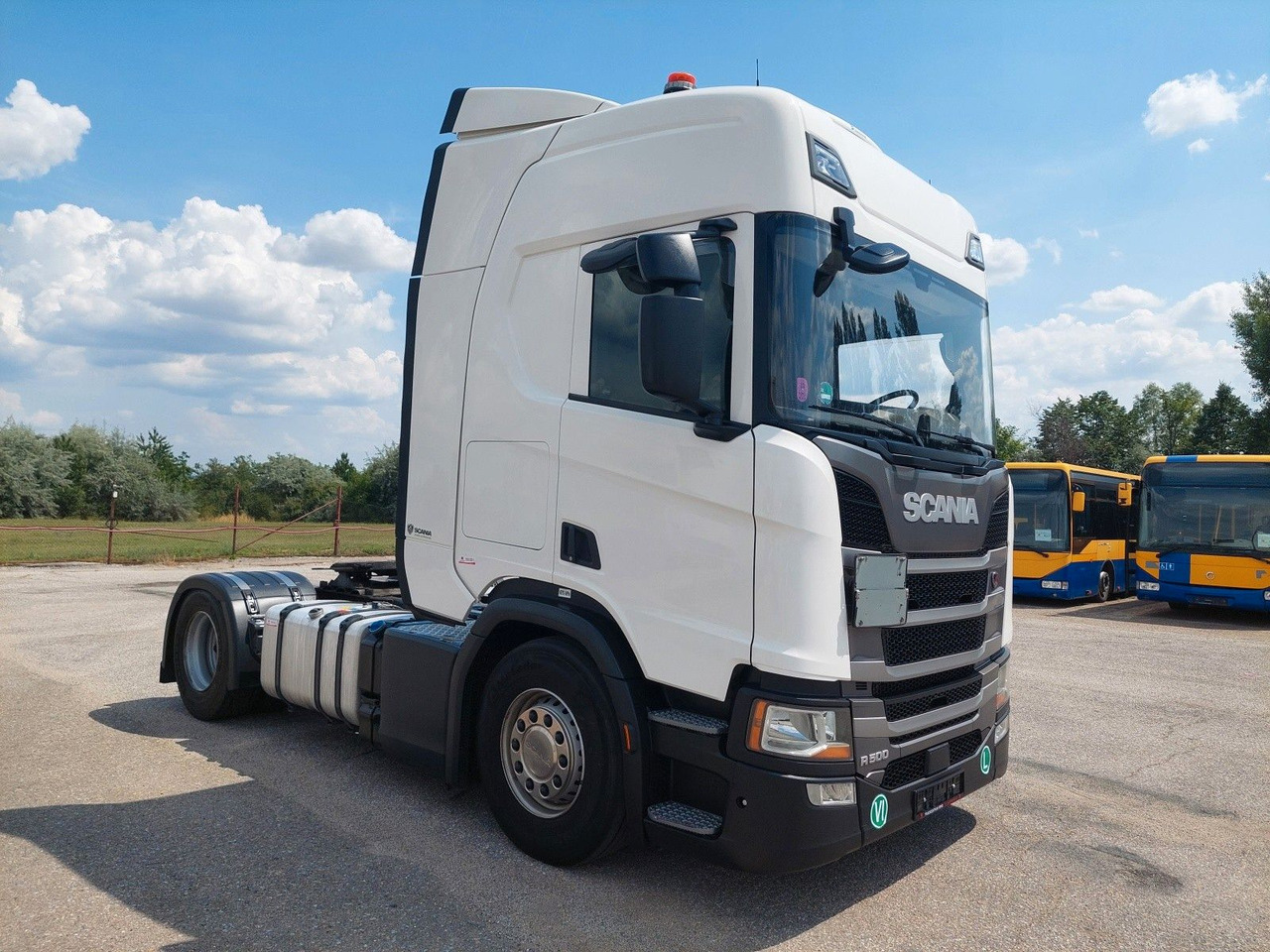 Scania R 500 A4X2LB Luft/Luft ADR Standklima - وحدة جر: صورة 2 Scania R 500 A4X2LB Luft/Luft ADR Standklima - وحدة جر: صورة 2