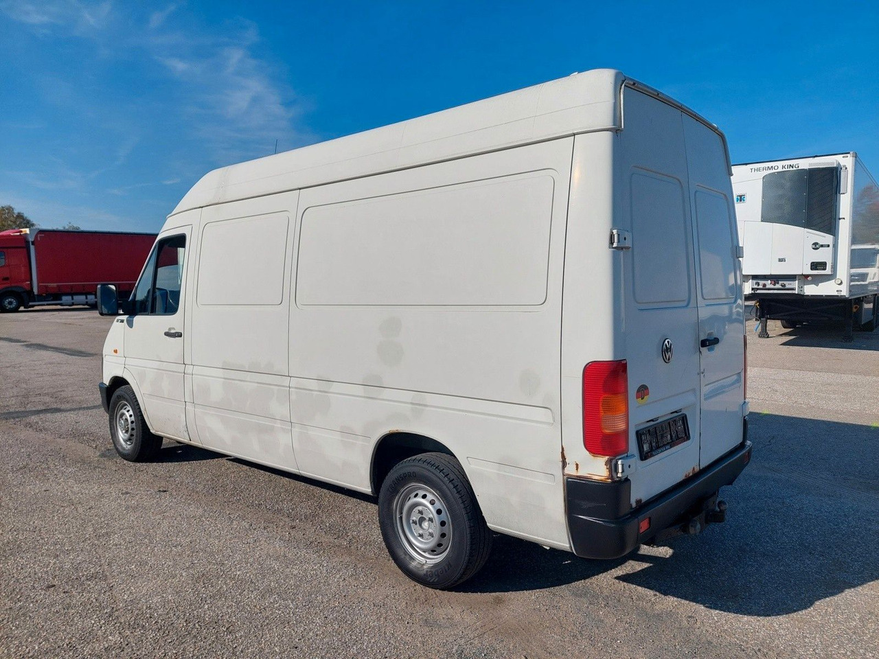 Volkswagen LT Kasten-Kombi 35 L2H2 Hochraum - شاحنة مغلقة الصندوق: صورة 3 Volkswagen LT Kasten-Kombi 35 L2H2 Hochraum - شاحنة مغلقة الصندوق: صورة 3
