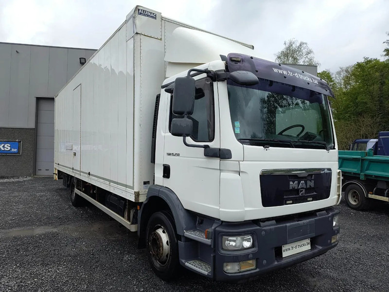 MAN TGM 15.250 2 SIDE PORTS - شاحنة مقفلة: صورة 3 MAN TGM 15.250 2 SIDE PORTS - شاحنة مقفلة: صورة 3