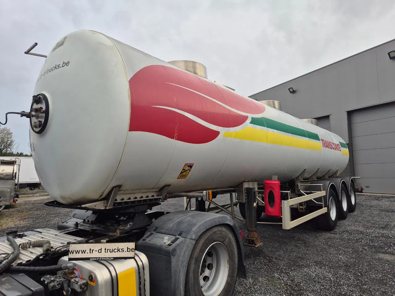Magyar INSULATED INOX TANK 26000L - 3 COMP - LEAF/LAMES - نصف مقطورة صهريج: صورة 1 Magyar INSULATED INOX TANK 26000L - 3 COMP - LEAF/LAMES - نصف مقطورة صهريج: صورة 1