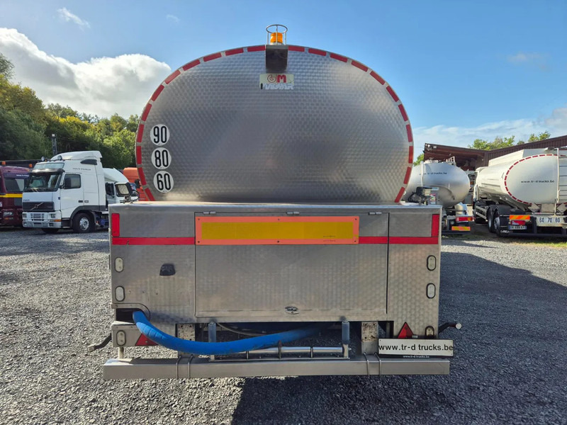 Magyar INSULATED INOX TANK 30 000L - PUMP - 1 COMP - نصف مقطورة صهريج: صورة 4 Magyar INSULATED INOX TANK 30 000L - PUMP - 1 COMP - نصف مقطورة صهريج: صورة 4