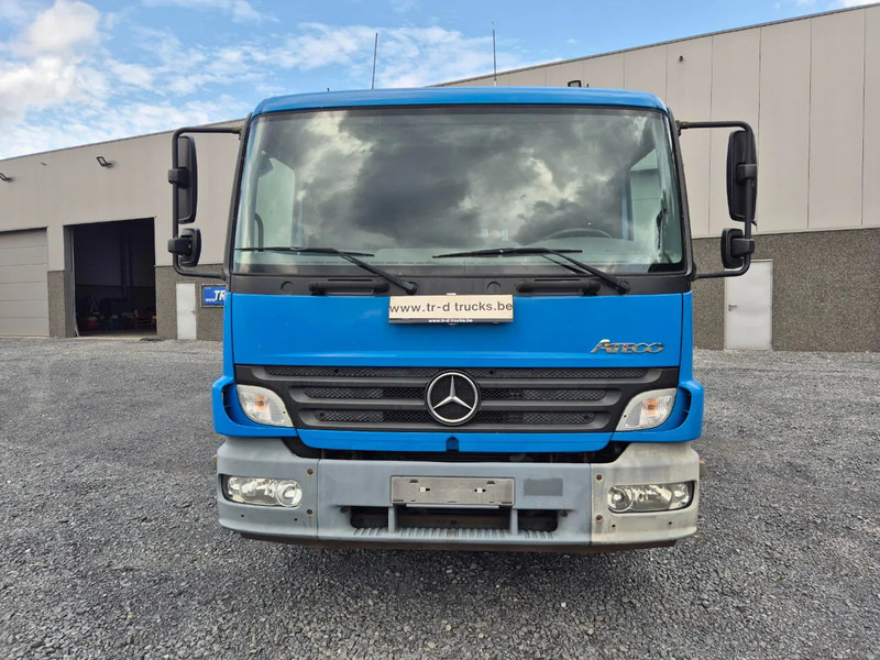 Mercedes-Benz Atego 1218 HOOK SYSTEM + CONTAINER INCLUDED (!) - شاحنة ذات خطاف: صورة 2 Mercedes-Benz Atego 1218 HOOK SYSTEM + CONTAINER INCLUDED (!) - شاحنة ذات خطاف: صورة 2