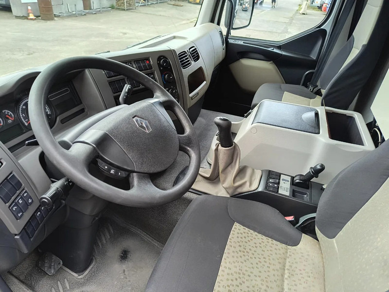 شاحنة صهريج لنقل الوقود Renault Premium 310 DXI - CARBURANT / FUEL 13500L - 4 COMP: صورة 9