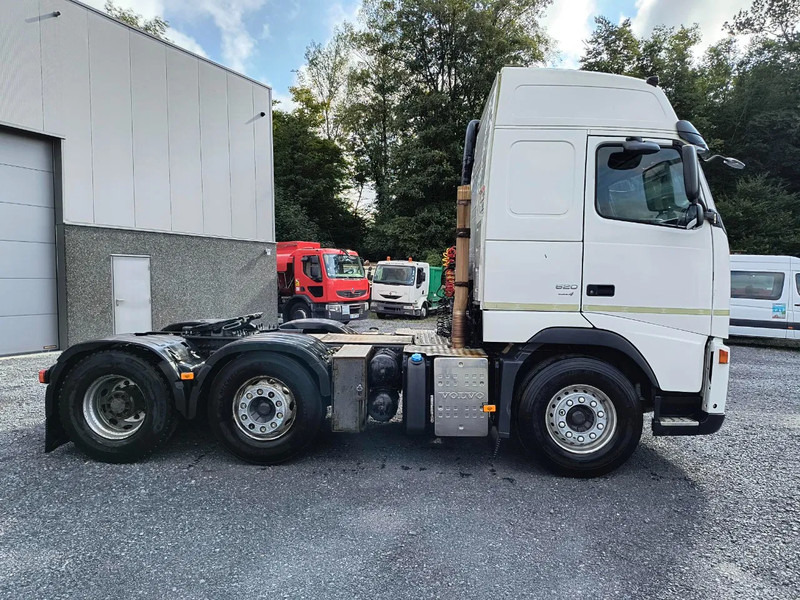 Volvo FH 13.520 6X2 - 90 TON - VOITH RETARDER - BIG AXLES - LIFTING AXLE - وحدة جر: صورة 4 Volvo FH 13.520 6X2 - 90 TON - VOITH RETARDER - BIG AXLES - LIFTING AXLE - وحدة جر: صورة 4