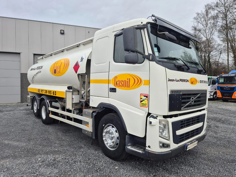 Volvo FH 430 20 000L FUEL/CARBURANT TRUCK - 5 COMP - شاحنة صهريج: صورة 3 Volvo FH 430 20 000L FUEL/CARBURANT TRUCK - 5 COMP - شاحنة صهريج: صورة 3