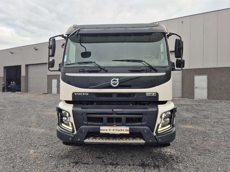 Volvo FMX 410 15000L INSULATED INOX TANK - 3 COMP (!) - شاحنة صهريج: صورة 2 Volvo FMX 410 15000L INSULATED INOX TANK - 3 COMP (!) - شاحنة صهريج: صورة 2