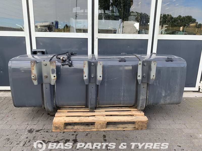 DAF Brandstoftank DAF 995 Liter 1904722 - خزان الوقود - شاحنة: صورة 3 DAF Brandstoftank DAF 995 Liter 1904722 - خزان الوقود - شاحنة: صورة 3