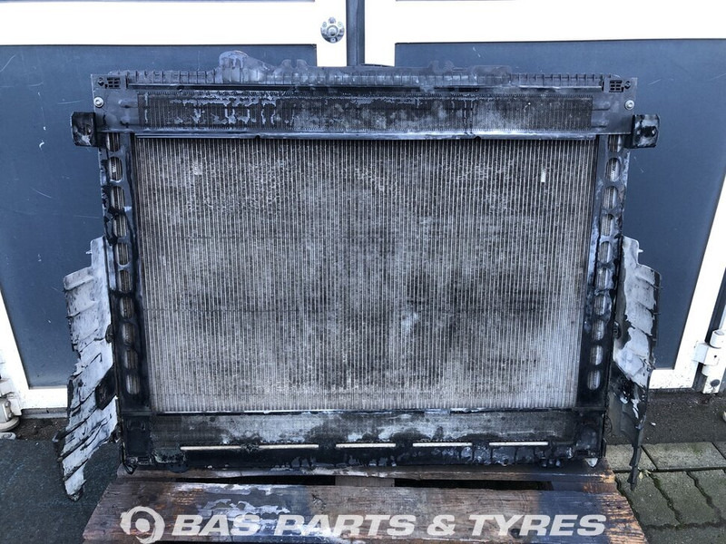 DAF CF Euro 6 Radiator DAF MX13 340 H1 1940147 - مبرد المحرك - شاحنة: صورة 2 DAF CF Euro 6 Radiator DAF MX13 340 H1 1940147 - مبرد المحرك - شاحنة: صورة 2
