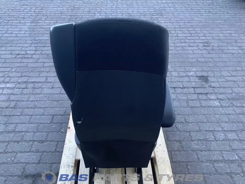 DAF CF Euro 6 - مقعد - شاحنة: صورة 3 DAF CF Euro 6 - مقعد - شاحنة: صورة 3