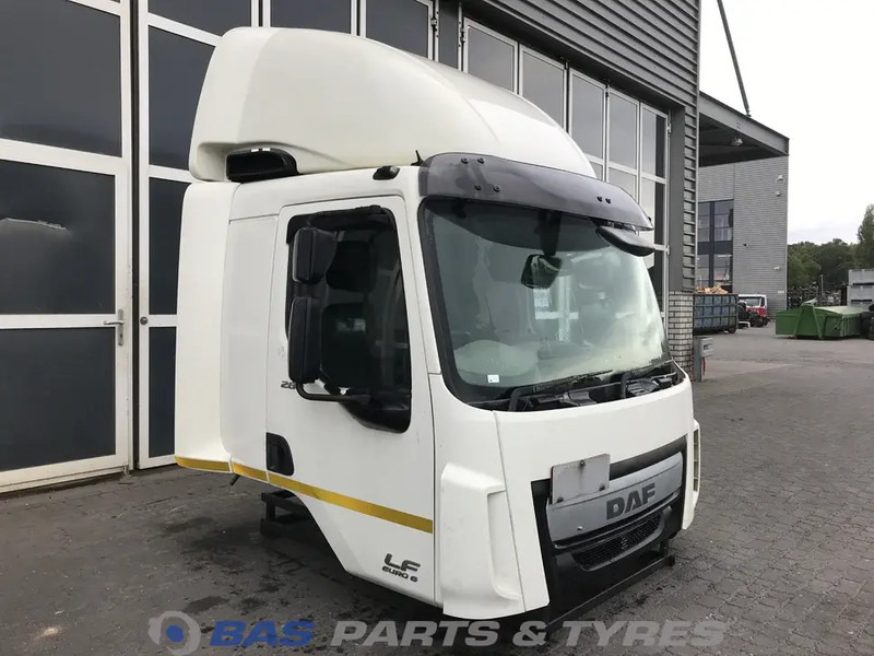 DAF LF Euro 6 - الكابينة والداخلية - شاحنة: صورة 2 DAF LF Euro 6 - الكابينة والداخلية - شاحنة: صورة 2