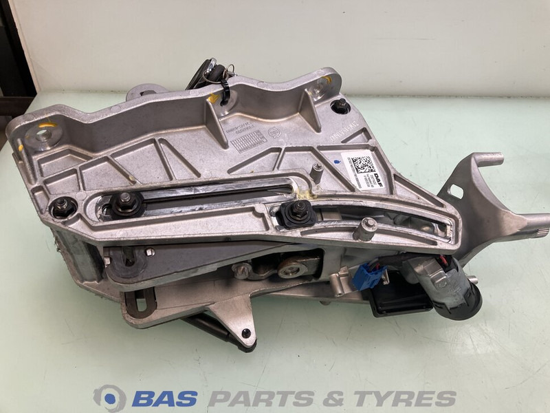 DAF - عمود التوجيه - شاحنة: صورة 1 DAF - عمود التوجيه - شاحنة: صورة 1