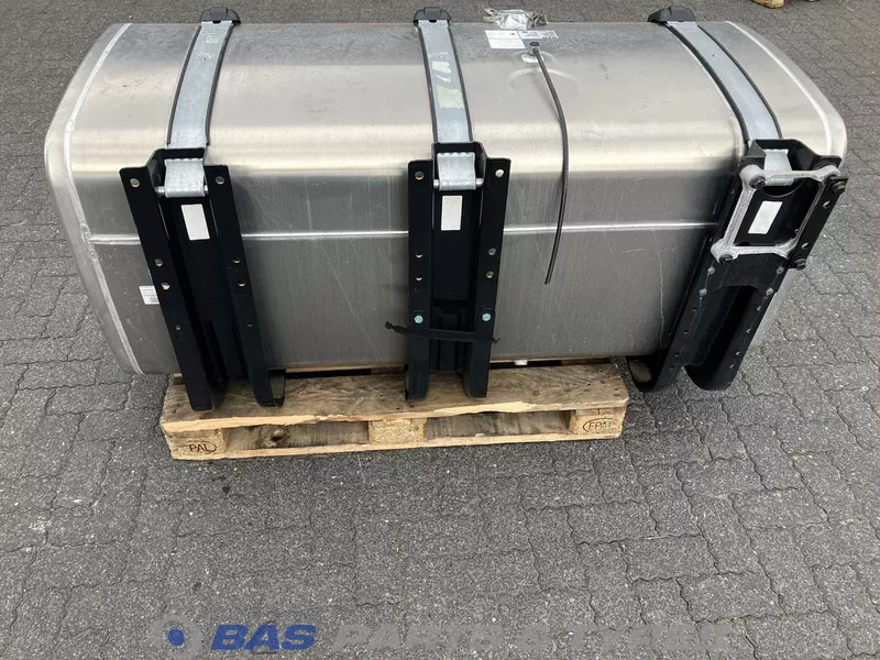 MAN Brandstoftank MAN 710 Liter 81122016766 - خزان الوقود - شاحنة: صورة 2 MAN Brandstoftank MAN 710 Liter 81122016766 - خزان الوقود - شاحنة: صورة 2