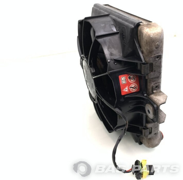 Mercedes-Benz Actros MP4 Oliekoeler Mercedes A 960 500 00 93 - مبرد الزيت - شاحنة: صورة 3 Mercedes-Benz Actros MP4 Oliekoeler Mercedes A 960 500 00 93 - مبرد الزيت - شاحنة: صورة 3