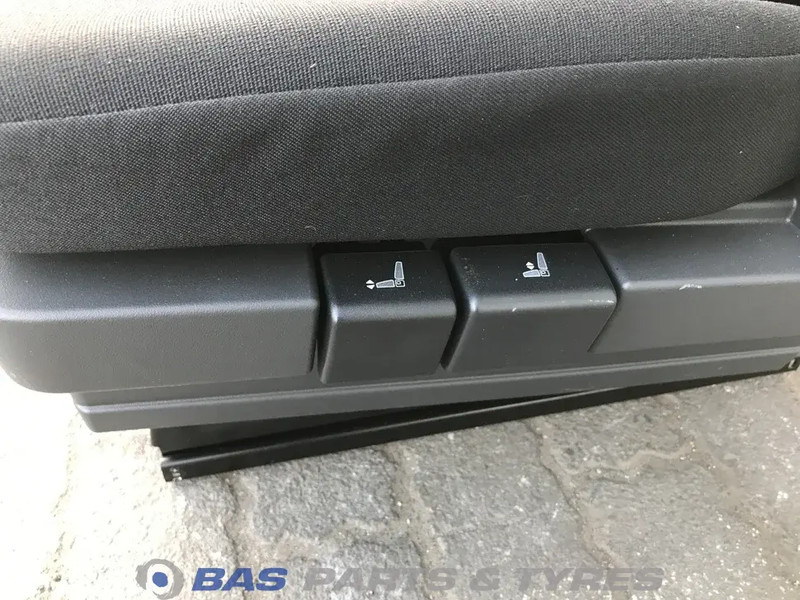 Mercedes-Benz Atego MP4 Bestuurdersstoel Mercedes A 967 910 13 01 - مقعد - شاحنة: صورة 5 Mercedes-Benz Atego MP4 Bestuurdersstoel Mercedes A 967 910 13 01 - مقعد - شاحنة: صورة 5