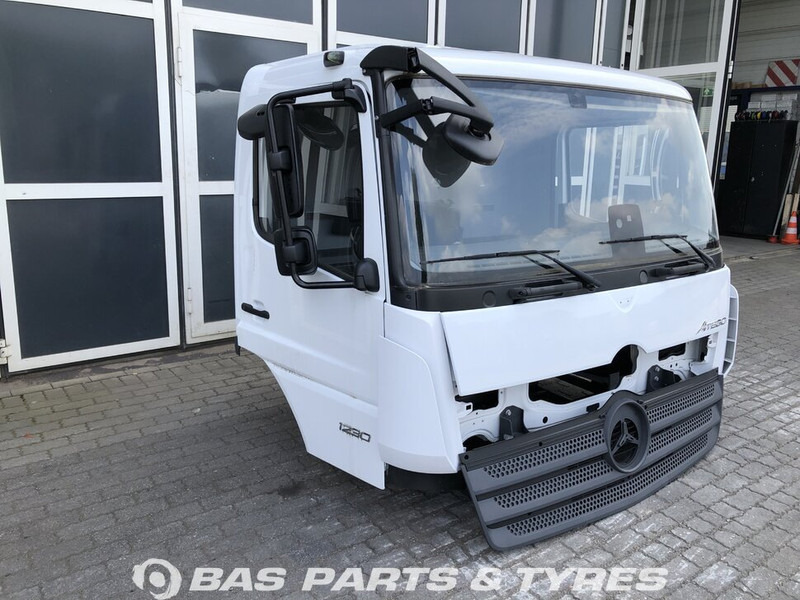 Mercedes-Benz Atego MP4 - الكابينة والداخلية - شاحنة: صورة 2 Mercedes-Benz Atego MP4 - الكابينة والداخلية - شاحنة: صورة 2
