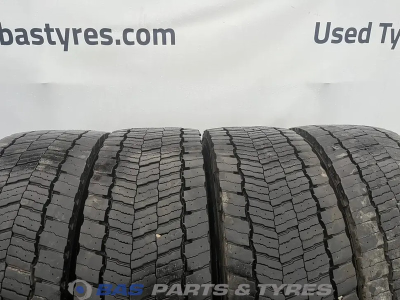 Michelin Michelin 315/70R22.5 X MULTI D 154/150 M+S 3PMSF gebruikte set - إطارات - شاحنة: صورة 2 Michelin Michelin 315/70R22.5 X MULTI D 154/150 M+S 3PMSF gebruikte set - إطارات - شاحنة: صورة 2