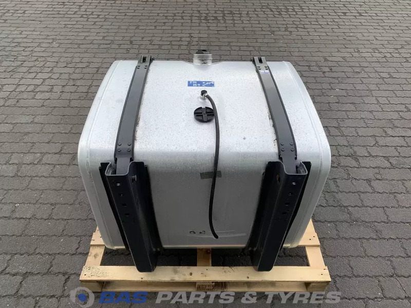 Scania Brandstoftank Scania 350 Liter 1871189 - خزان الوقود - شاحنة: صورة 3 Scania Brandstoftank Scania 350 Liter 1871189 - خزان الوقود - شاحنة: صورة 3