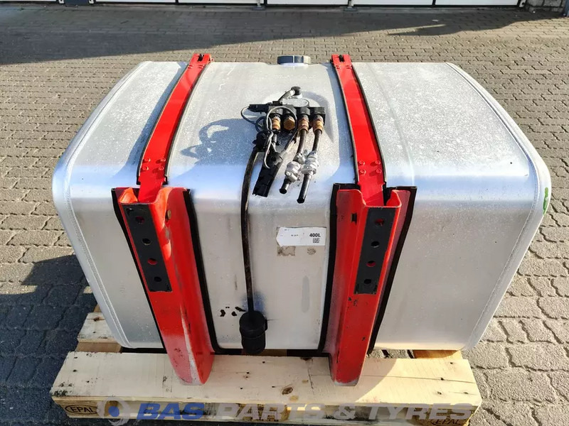 Scania Brandstoftank Scania 400 Liter 1878319 - خزان الوقود - شاحنة: صورة 3 Scania Brandstoftank Scania 400 Liter 1878319 - خزان الوقود - شاحنة: صورة 3