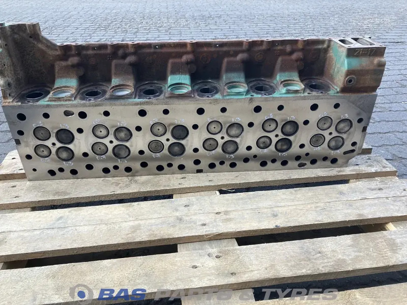 حاجز الاسطوانة - شاحنة Volvo Cilinderkop Volvo D11K 410 21379389: صورة 6 حاجز الاسطوانة - شاحنة Volvo Cilinderkop Volvo D11K 410 21379389: صورة 6