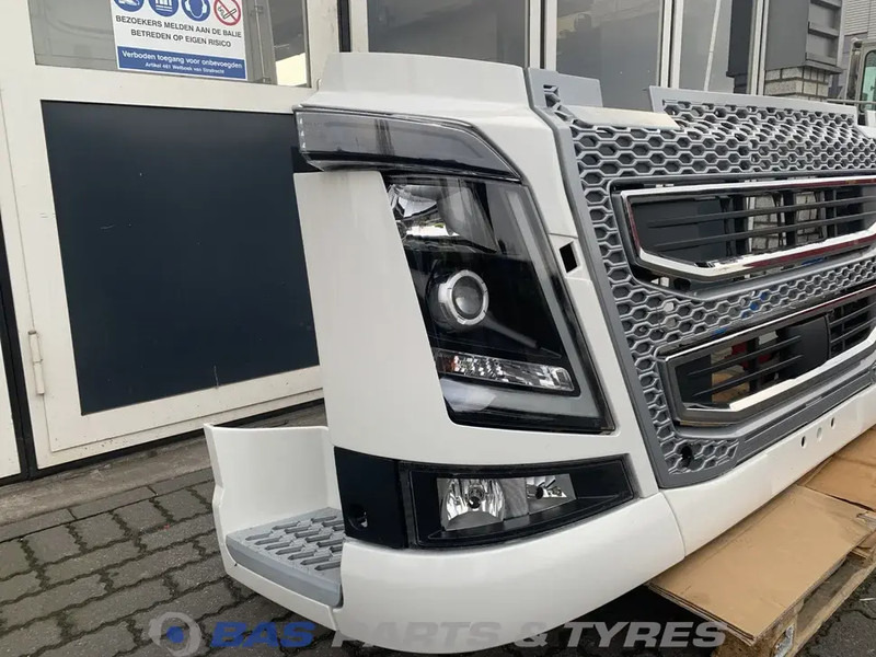 Volvo FH4 Bumper Volvo 82492251 - مصد العربة - شاحنة: صورة 3 Volvo FH4 Bumper Volvo 82492251 - مصد العربة - شاحنة: صورة 3