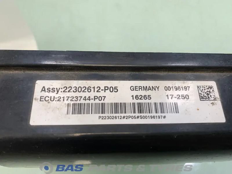 Volvo FH4 Regeleenheid Botswaarschuwing Volvo 21719200 - أضواء/ إضاءة - شاحنة: صورة 3 Volvo FH4 Regeleenheid Botswaarschuwing Volvo 21719200 - أضواء/ إضاءة - شاحنة: صورة 3