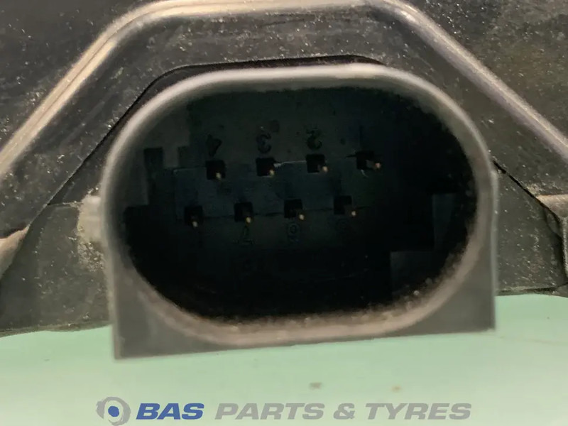 Volvo FH4 Regeleenheid Botswaarschuwing Volvo 21719200 - أضواء/ إضاءة - شاحنة: صورة 2 Volvo FH4 Regeleenheid Botswaarschuwing Volvo 21719200 - أضواء/ إضاءة - شاحنة: صورة 2