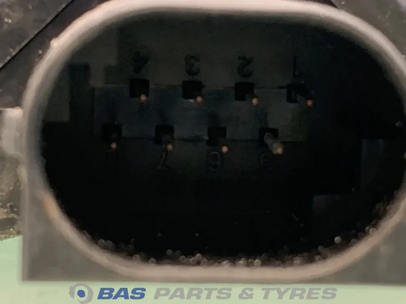 Volvo FH4 Regeleenheid Botswaarschuwing Volvo 21719200 - أضواء/ إضاءة - شاحنة: صورة 2 Volvo FH4 Regeleenheid Botswaarschuwing Volvo 21719200 - أضواء/ إضاءة - شاحنة: صورة 2