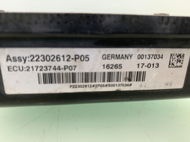 Volvo FH4 Regeleenheid Botswaarschuwing Volvo 21719200 - أضواء/ إضاءة - شاحنة: صورة 3 Volvo FH4 Regeleenheid Botswaarschuwing Volvo 21719200 - أضواء/ إضاءة - شاحنة: صورة 3