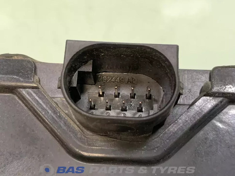 Volvo FH4 Regeleenheid Botswaarschuwing Volvo 21719200 - أضواء/ إضاءة - شاحنة: صورة 2 Volvo FH4 Regeleenheid Botswaarschuwing Volvo 21719200 - أضواء/ إضاءة - شاحنة: صورة 2