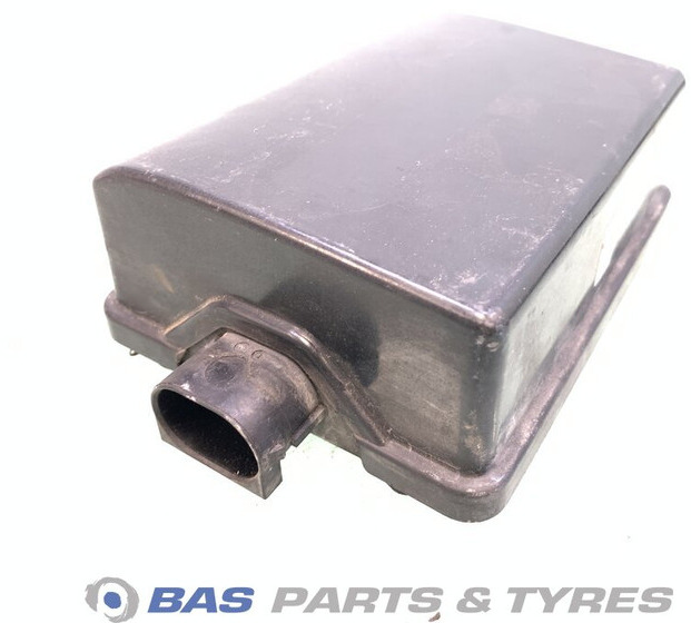 Volvo FH4 Regeleenheid Botswaarschuwing Volvo 21719200 - أضواء/ إضاءة - شاحنة: صورة 1 Volvo FH4 Regeleenheid Botswaarschuwing Volvo 21719200 - أضواء/ إضاءة - شاحنة: صورة 1