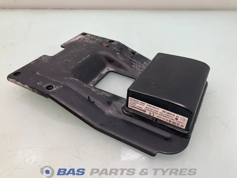 Volvo FH4 Regeleenheid Botswaarschuwing Volvo 21719200 - أضواء/ إضاءة - شاحنة: صورة 2 Volvo FH4 Regeleenheid Botswaarschuwing Volvo 21719200 - أضواء/ إضاءة - شاحنة: صورة 2