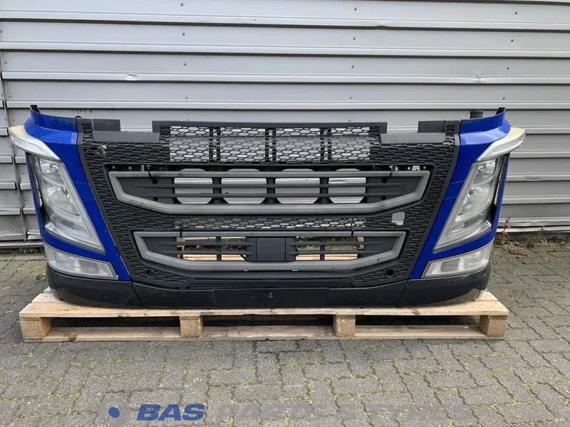 Volvo FH4 - مصد العربة - شاحنة: صورة 1 Volvo FH4 - مصد العربة - شاحنة: صورة 1