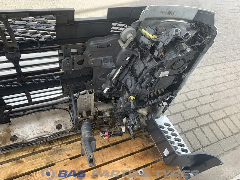 Volvo FH4 - مصد العربة - شاحنة: صورة 5 Volvo FH4 - مصد العربة - شاحنة: صورة 5
