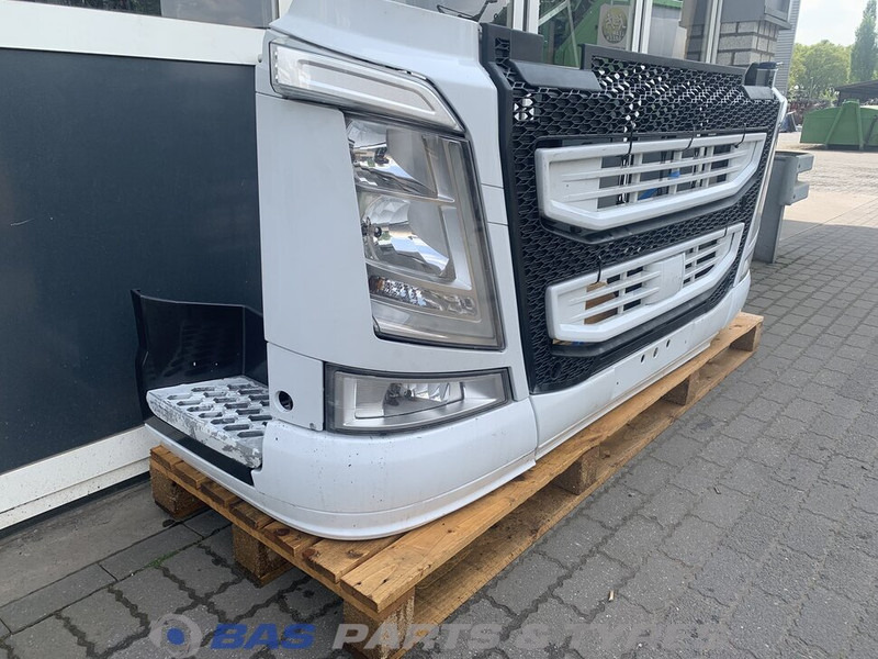 Volvo FH4 - مصد العربة - شاحنة: صورة 3 Volvo FH4 - مصد العربة - شاحنة: صورة 3