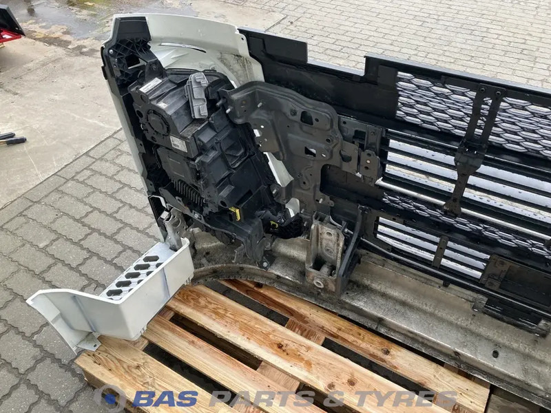 Volvo FH4 - مصد العربة - شاحنة: صورة 5 Volvo FH4 - مصد العربة - شاحنة: صورة 5
