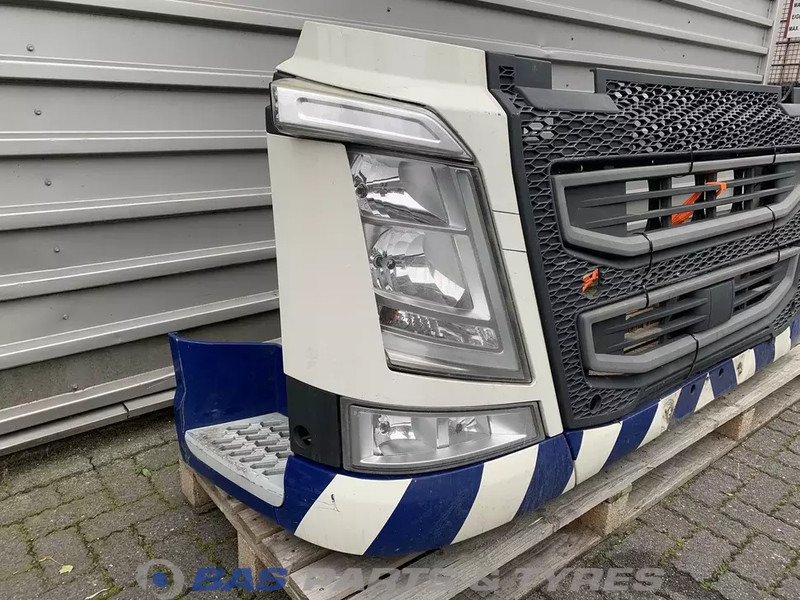 Volvo FH4 - مصد العربة - شاحنة: صورة 3 Volvo FH4 - مصد العربة - شاحنة: صورة 3