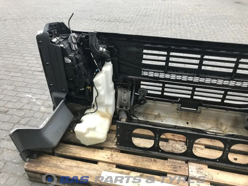 Volvo FM4 Bumper Volvo 21221129 - مصد العربة - شاحنة: صورة 4 Volvo FM4 Bumper Volvo 21221129 - مصد العربة - شاحنة: صورة 4