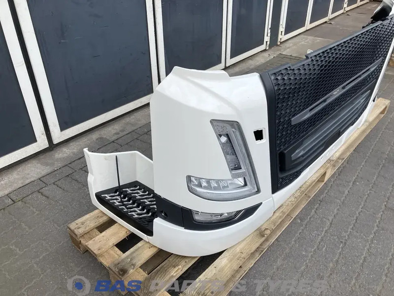 Volvo FM5 - مصد العربة - شاحنة: صورة 3 Volvo FM5 - مصد العربة - شاحنة: صورة 3