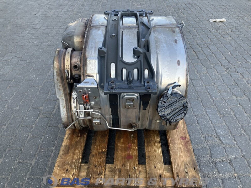 Volvo - كاتم الصوت - شاحنة: صورة 2 Volvo - كاتم الصوت - شاحنة: صورة 2