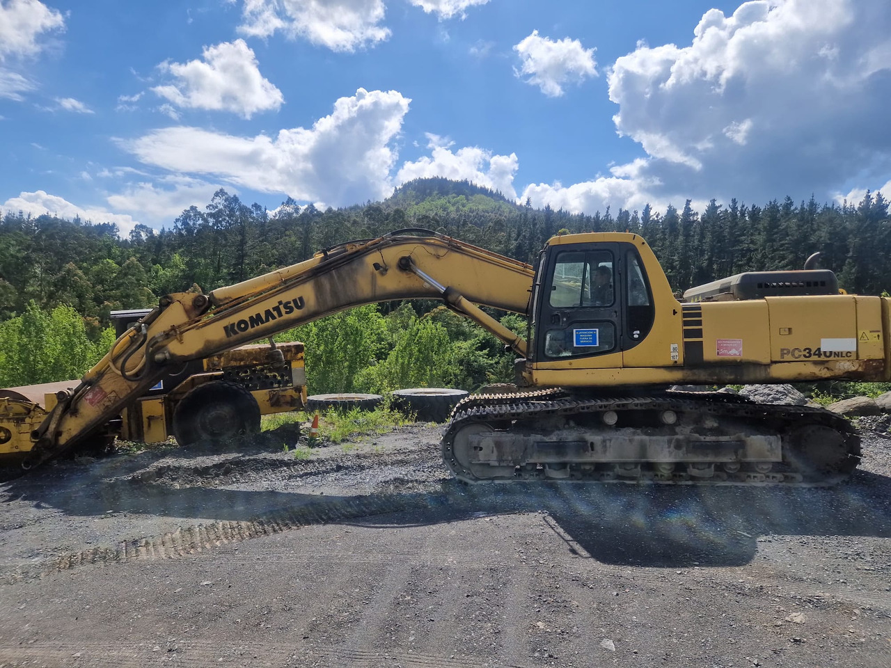 KOMATSU PC 340.6 - حفار زحاف: صورة 1 KOMATSU PC 340.6 - حفار زحاف: صورة 1
