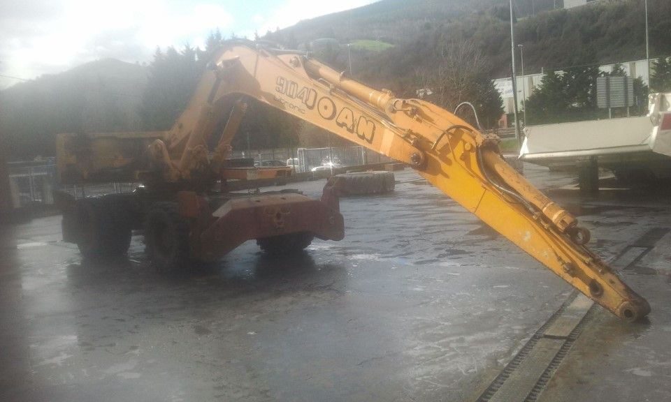 LIEBHERR A904LI S/N: 666-6005 (1998) - حفارة دولاب: صورة 3 LIEBHERR A904LI S/N: 666-6005 (1998) - حفارة دولاب: صورة 3